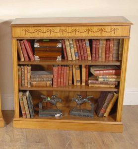 Einzelzimmer Satinwood Sheraton Inlay Offene Bücherregal Regency Bücherregale