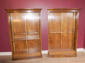 Paar Walnut Regency Bücherregale Bücherregal Möbel