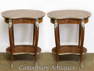 Paar Louis XVI Kidney Bean Beistelltische Cocktail Inlay