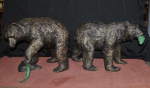 Paar Französische Bronze Amerikanische Grizzlybär Springbrunnen Statuen Lachs