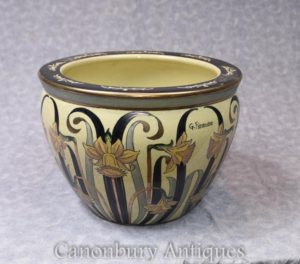 Plato de plantador de porcelana italiana de Art Nouveau firmado Fieravino