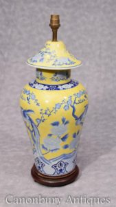 Uno de los matices chinos Famille Jaune Porcelana de luz de lámpara Base