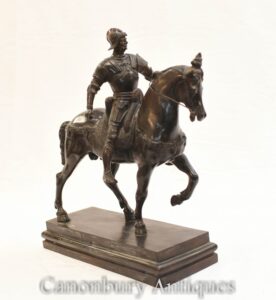 Römische Gladiator-Pferdestatue aus Bronze - Klassische Rom-Antike