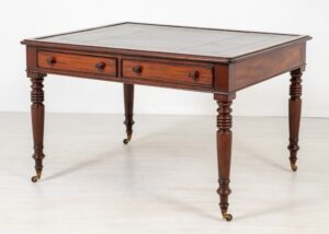 William IV Desk - Antiker Bibliothekstisch Mahagoni